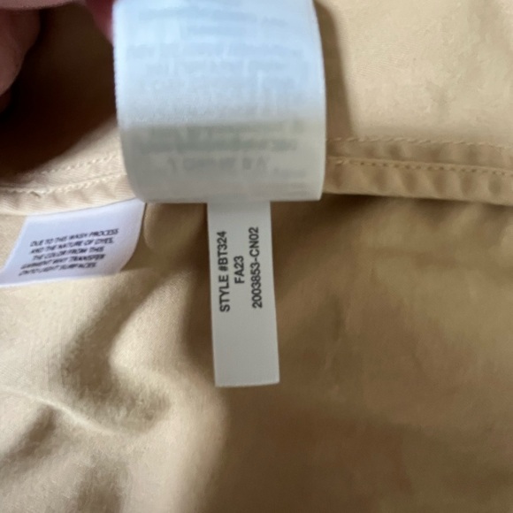 NWOT Jcrew 
Relaxed heritage trench coat in chino

BT324

LIGHT KHAKI

X-LARGE - Picture 14 of 14